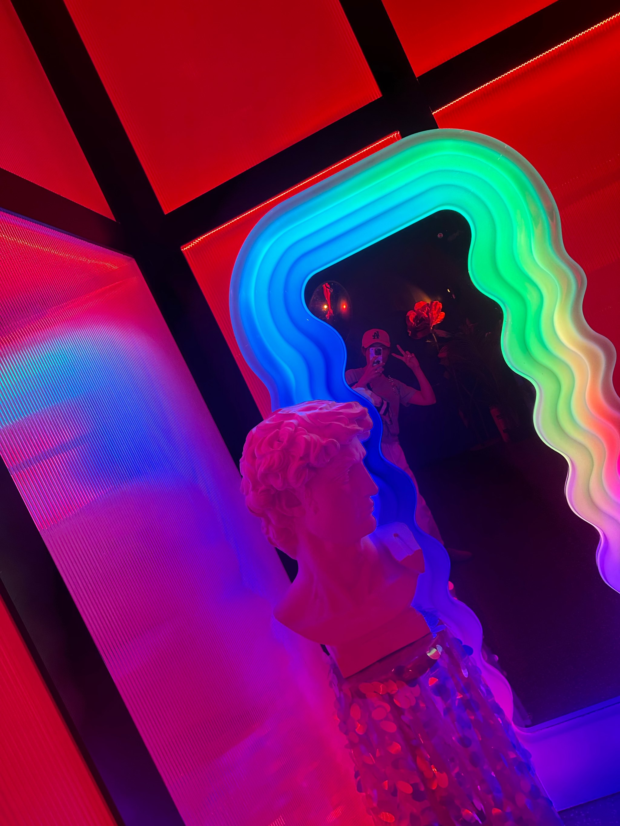 大连商务ktv价格多少钱一个小时解析-甘井子区ktv预订